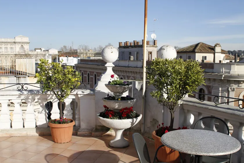 Hotel Genio - Image 1