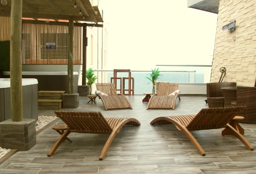 Hotel Clipperton - Image 1
