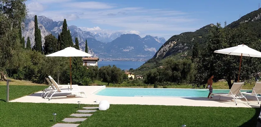 Elle Ecoholiday - Image 1