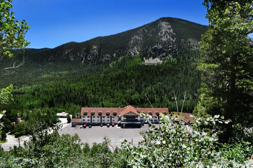 Monarch Mountain Lodge - Image 1