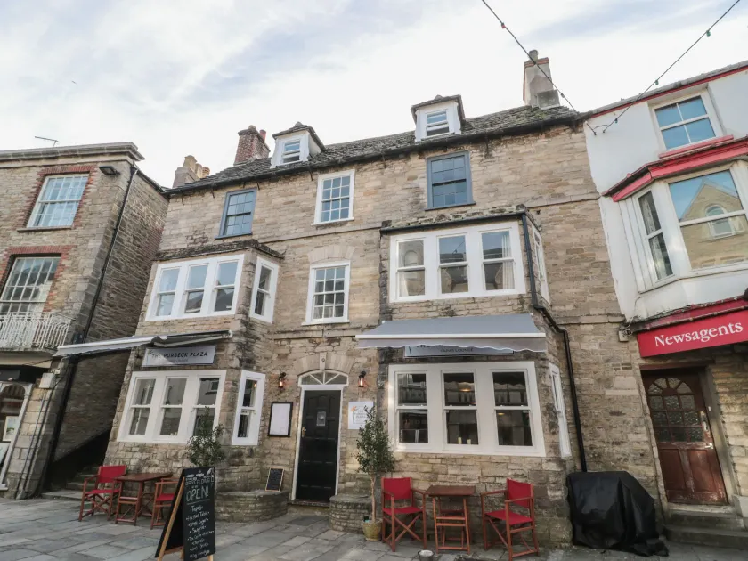 Purbeck Hotel Apartments - Flat 6 - Image 1