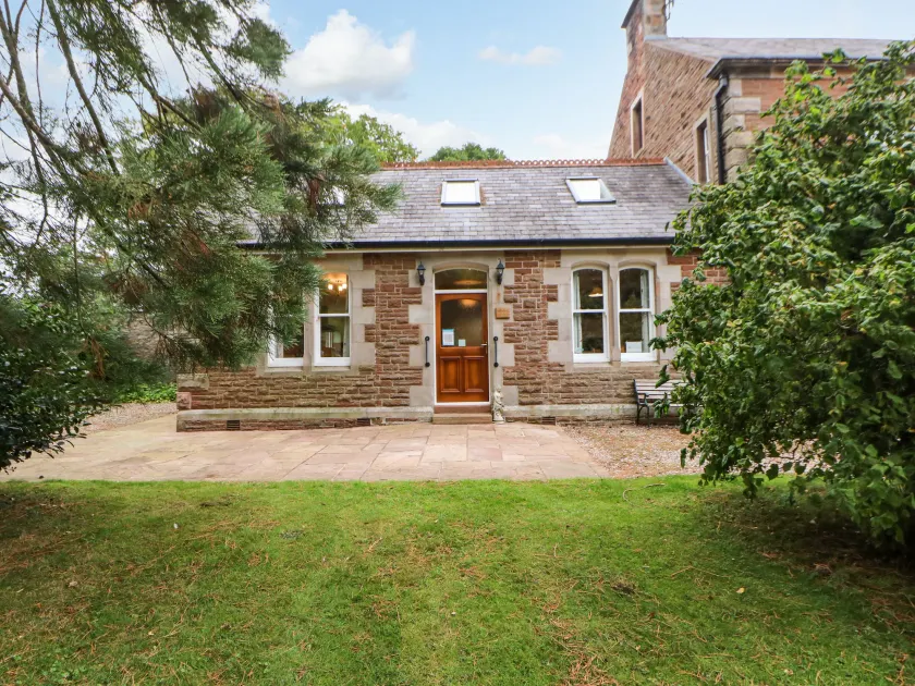 Holly Lodge - Image 1