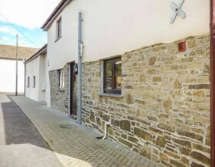 Sunnymead Cottage - Image 1
