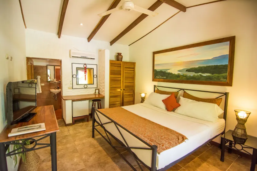 Conchal Hotel - Image 1