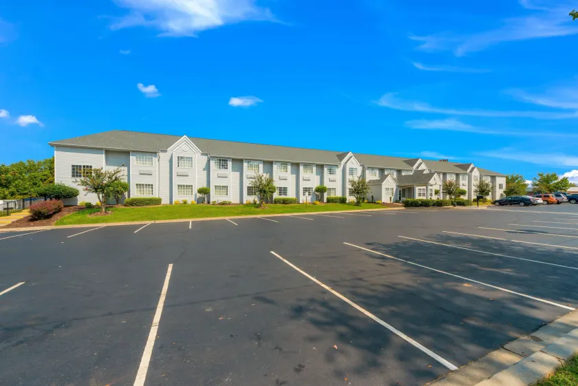 Motel 6-Gastonia Charlotte I-85 - Image 1
