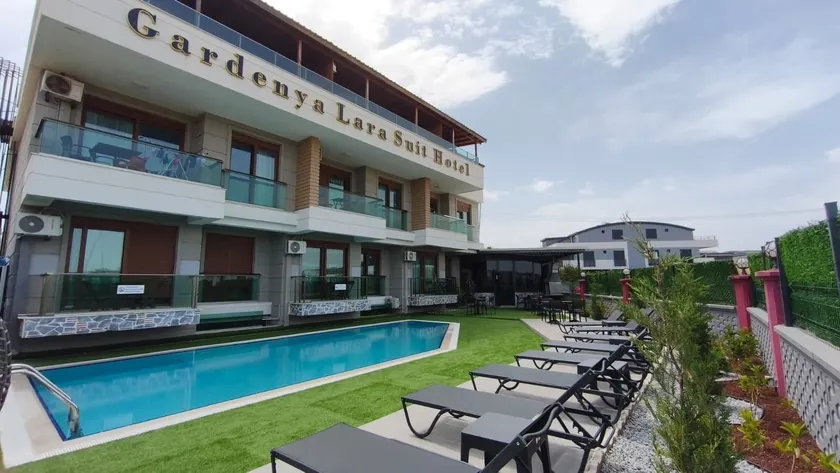 Gardenya Lara Suit Hotel - Image 1