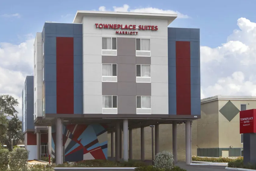 TownePlace Suites by Marriott Tampa South - Image 1
