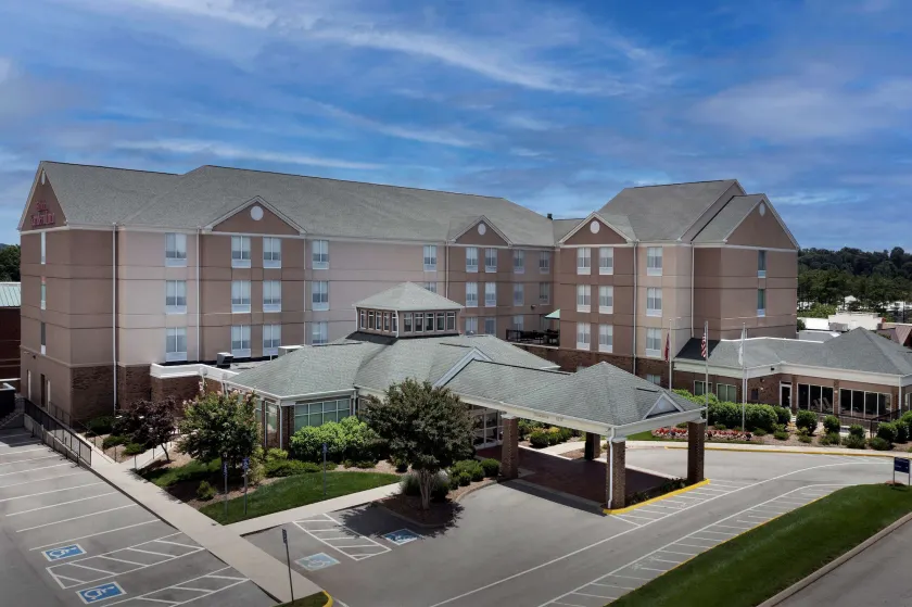 Hilton Garden Inn Knoxville West/Cedar Bluff - Image 1