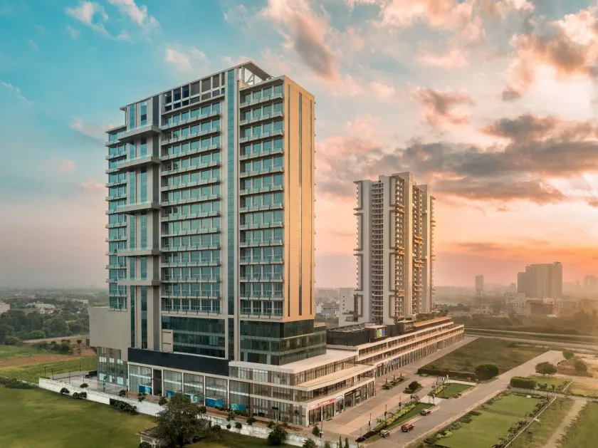 ONE Atmosphere Suites - Corner Walk - Image 1