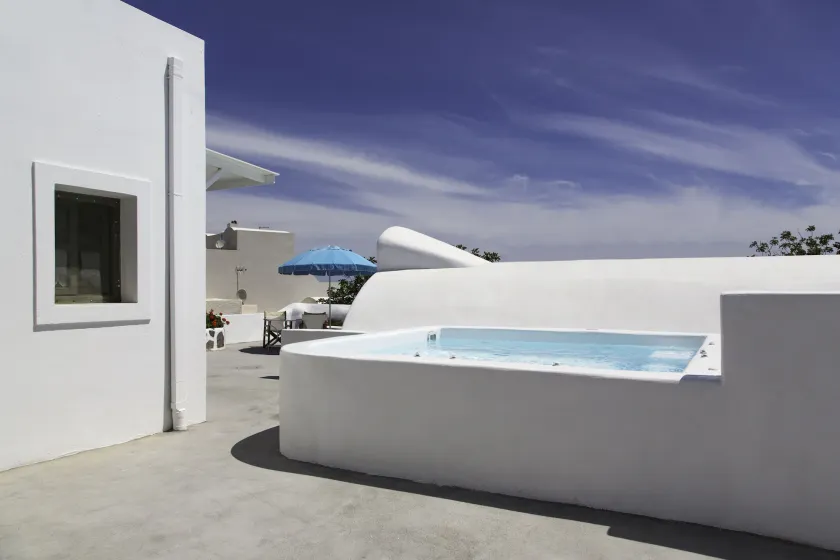 Ayoba Santorini - Image 1