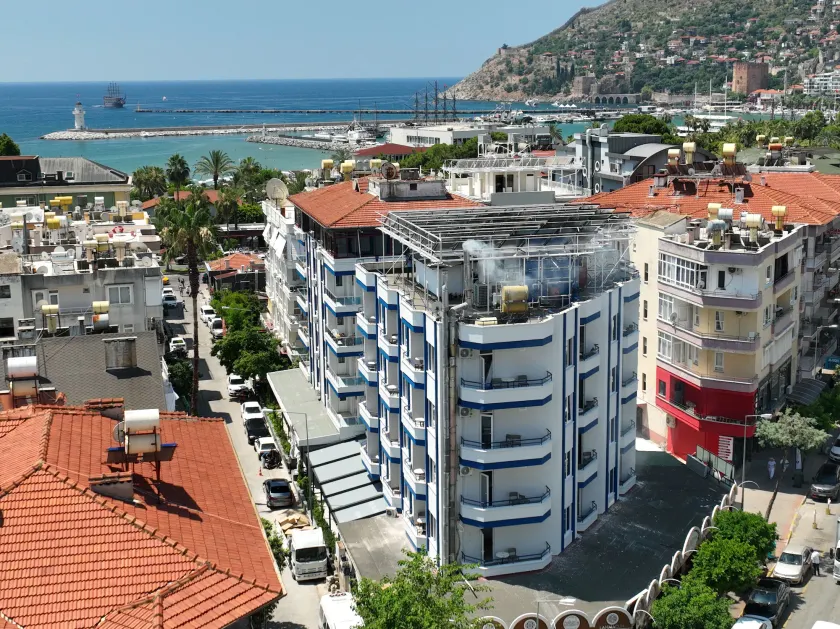 Gurses Life Hotel - Image 1