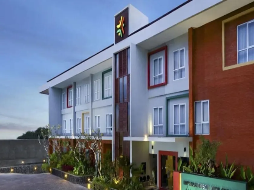 Zizz Convention Hotel - Image 1