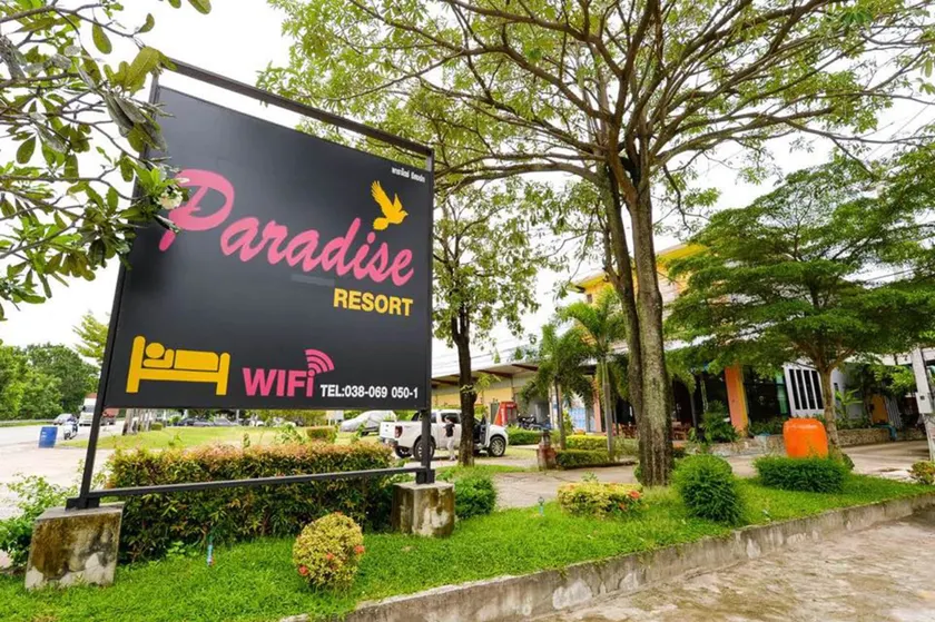 Paradise Resort - Image 1