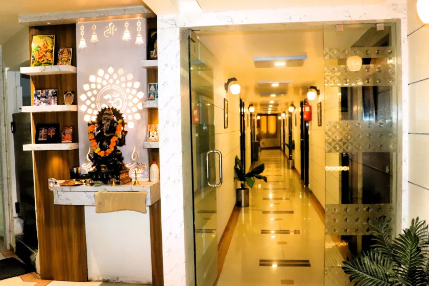 Hotel Vrundavan - Image 1
