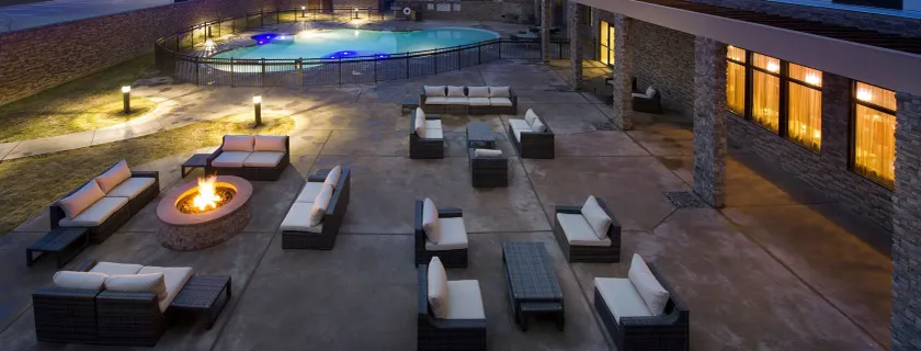 Hilton Garden Inn Grapevine at Silverlake Crossing - Image 1