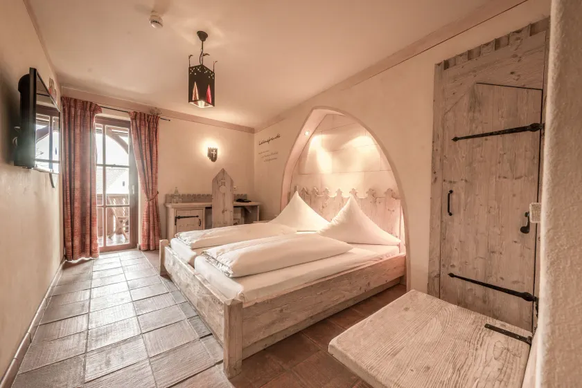Hotel Arthus - Image 1