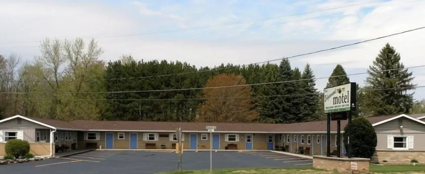 The Edgewood Motel - Image 1