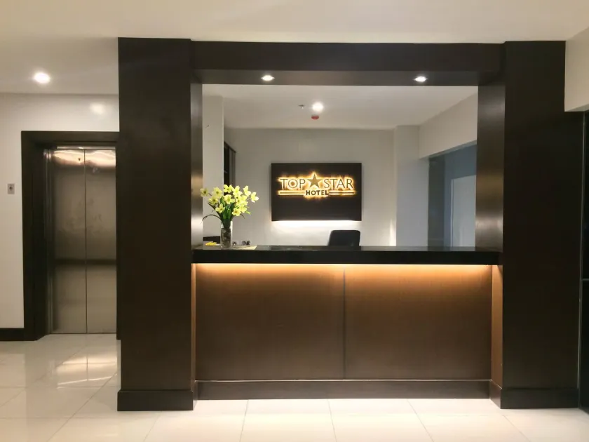 Top Star Hotel Tagum - Image 1
