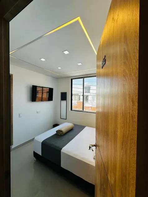 Aero Hotel Boutique - Image 1