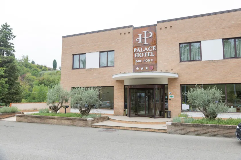 Palace Hotel Due Ponti - Image 1