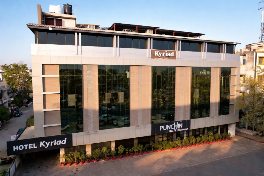 Kyriad Hotel Indore by OTHPL - Image 1