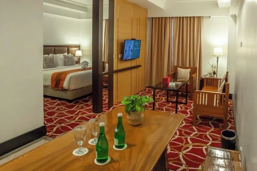 Hotel Grand Q Gorontalo - Image 1