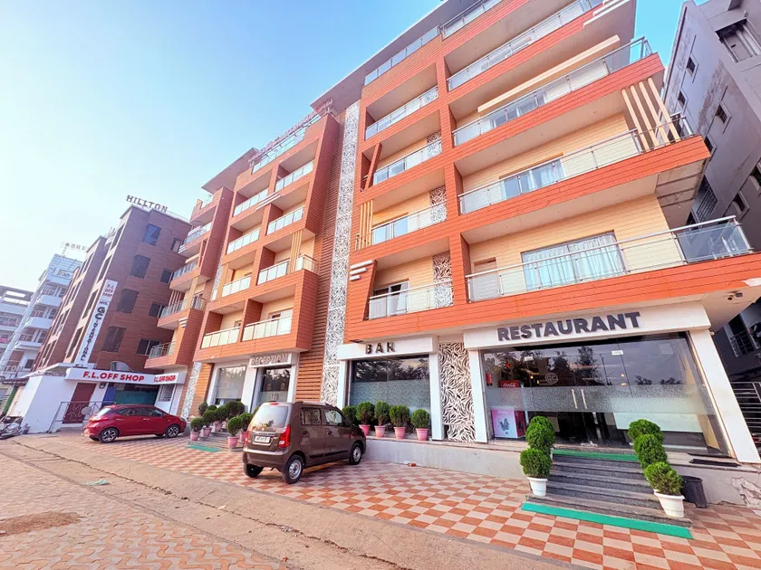 Hotel GC International - Image 1