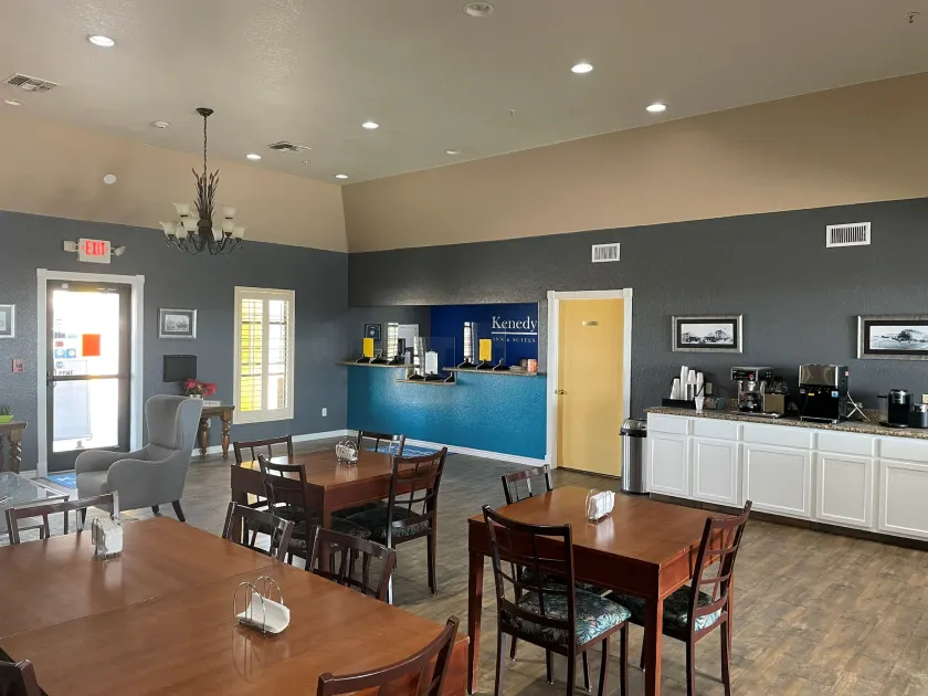Kenedy Inn and Suites - Image 1