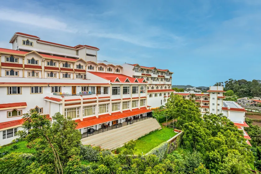 Sterling Ooty Elk Hill - Image 1