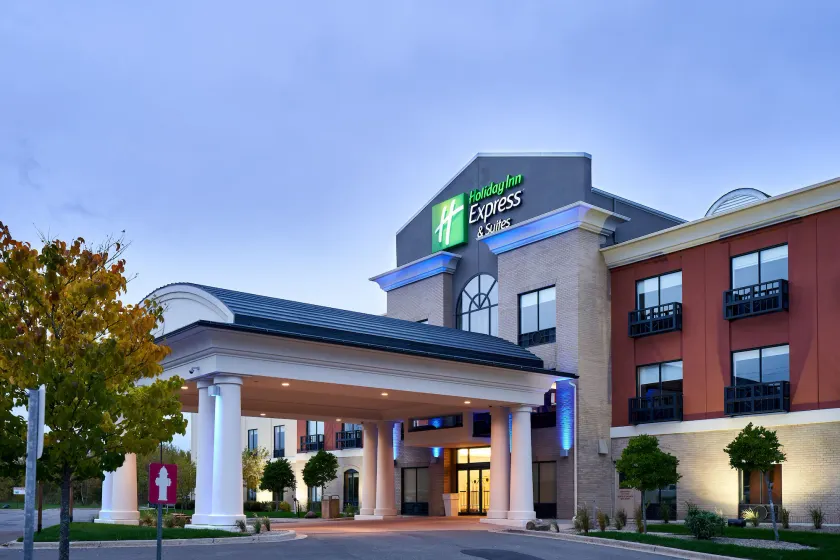 Holiday Inn Express Hotel & Suites Dieppe Airport by IHG - Image 1