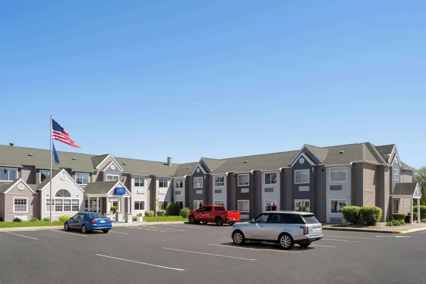 Baymont by Wyndham Boardman - Image 1