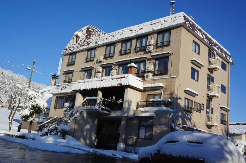 Yuzawa Hotel New Fukudaya-ski in ski out - Image 1