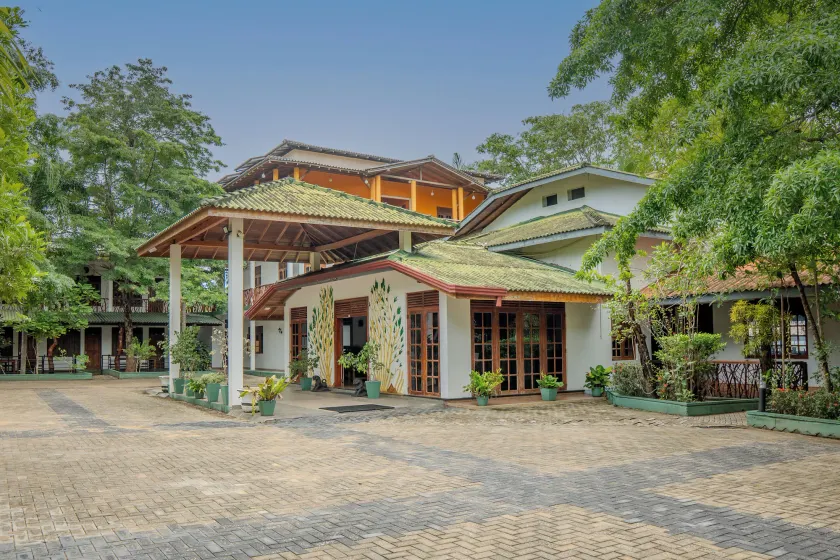 Flamingo Lake Resort Tissamaharama - Image 1