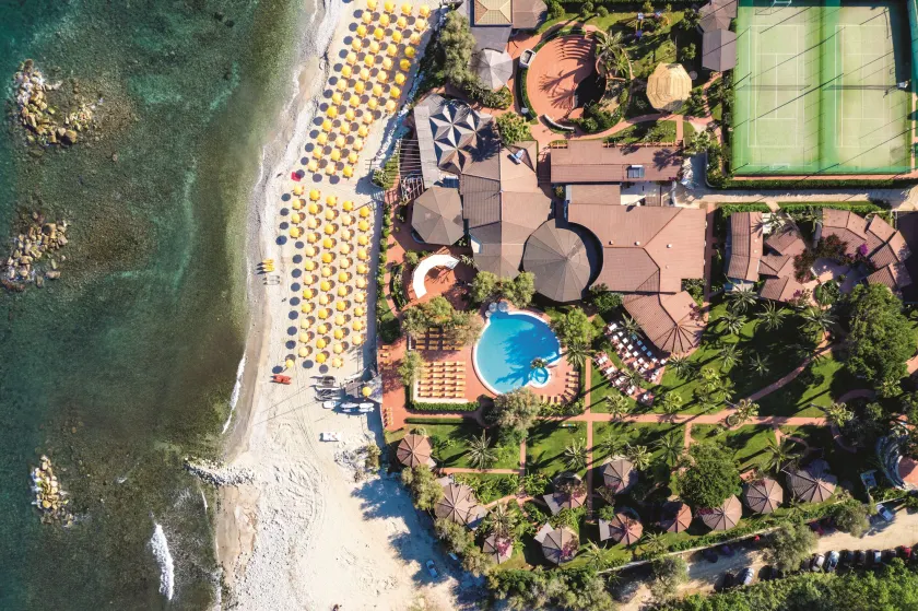 Baia Del Sole Resort - Image 1