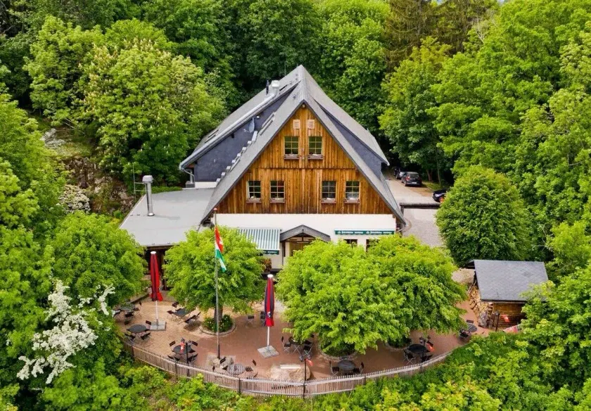 Berggasthof Koitsche im Naturpark Zittauer Gebirge - Image 1