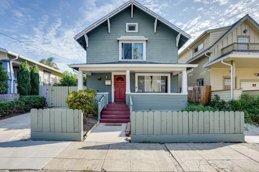 Oakland Group Retreat: Historic Home Near Downtown - Image 1