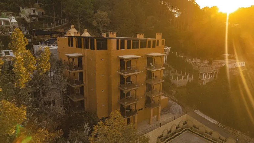 Le Suisse Spa - Image 1