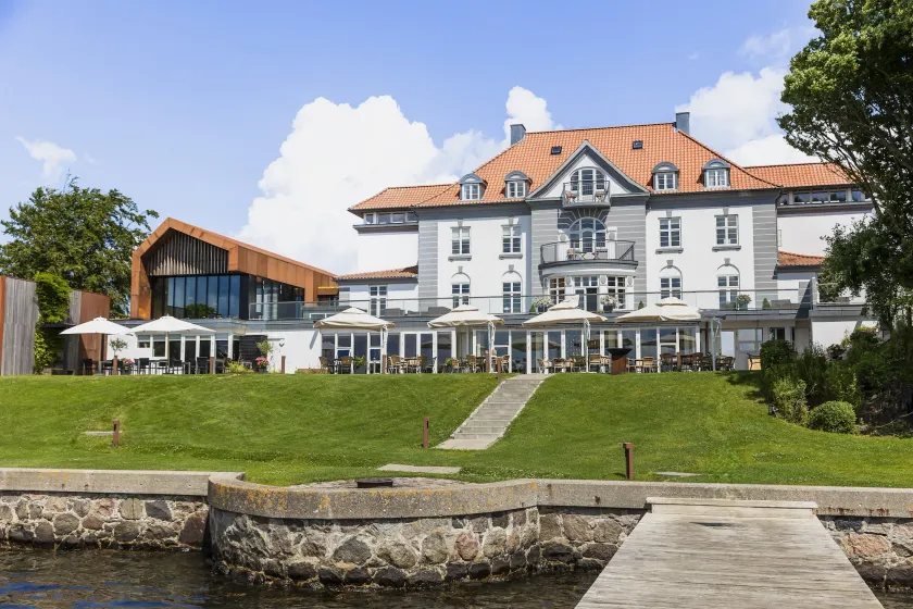 Sinatur Hotel Sixtus - Image 1