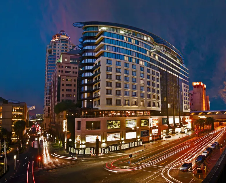 DAVINCI Suites - Image 1