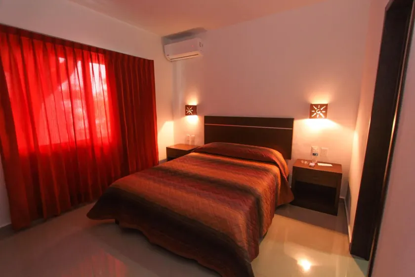 Hotel Los Girasoles - Image 1