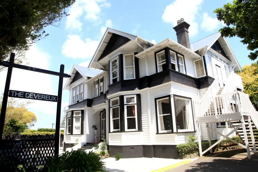 The Devereux Boutique Hotel - Image 1