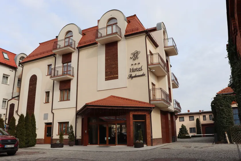 Hotel Rydzewski - Image 1