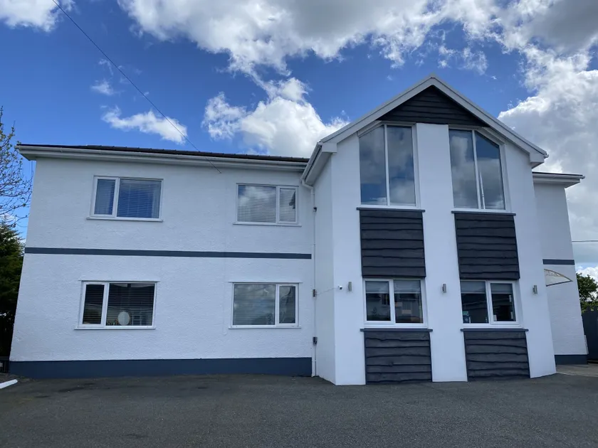 Gwynfryn Guest House - Image 1