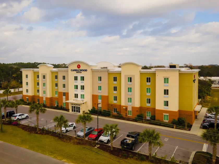 Candlewood Suites - Panama City Beach Pier Park by IHG - Image 1