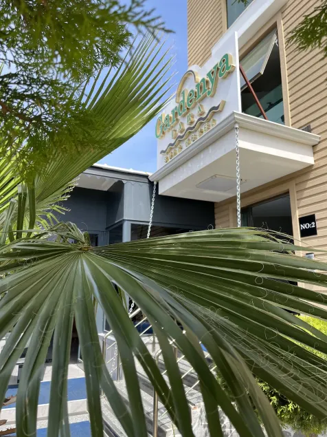 Gardenya Lara Suit Hotel - Image 1