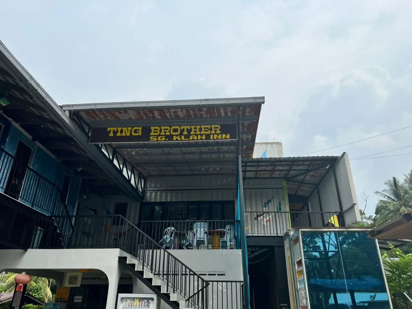 Hotel O Ting Brother Sg Klah Inn - Image 1