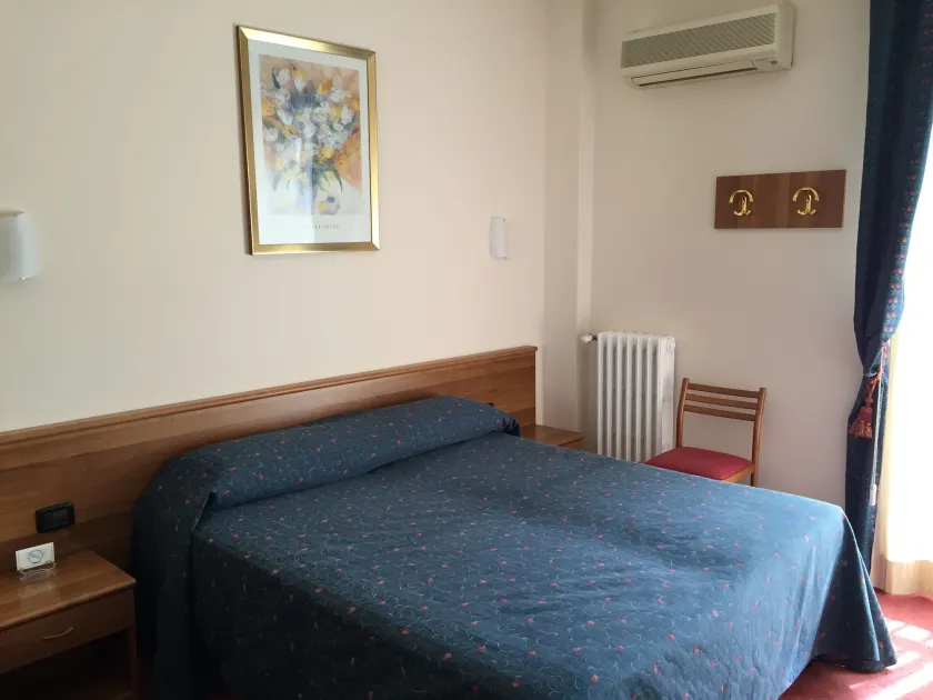 Hotel Arcobaleno - Image 1