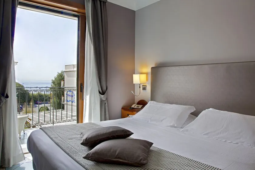 Hotel Villa Luisa - Image 1