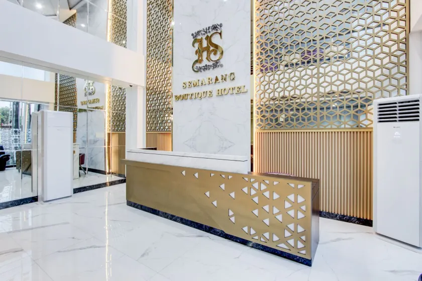 Townhouse OAK Near The Park Mall Semarang Formerly Semarang Boutique Hotel - Image 1