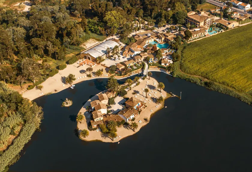 Hotel Quinta Da Lagoa - Image 1
